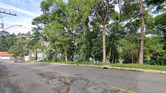 Lote/Terreno à venda, 323m² no Alto dos Pinheiros, Juiz de Fora