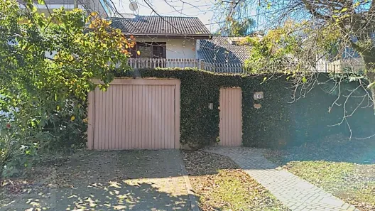 Casa com 4 Quartos à venda, 274m² no Jardim Botânico, Curitiba