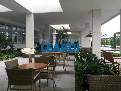 Apartamento com 4 Quartos à venda, 241m² no Água Branca, São Paulo