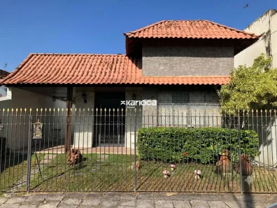 Casa com 3 Quartos para alugar, 170m² no Campo Grande, Rio de Janeiro