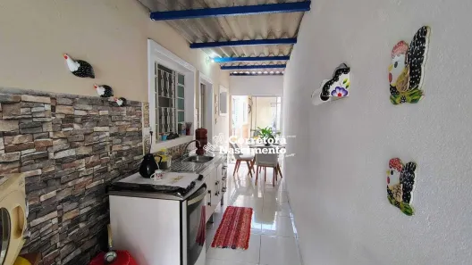 Casa com 2 Quartos à venda, 125m² no Jardim Santa Marina, Jacareí