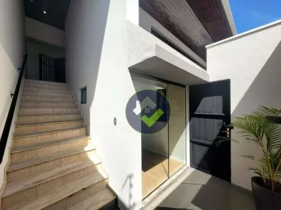 Sobrado com 4 Quartos à venda, 550m² no Chácara Peccioli, Jaú