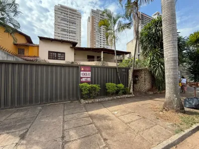 Sobrado com 5 Quartos à venda, 300m² no Nova Suiça, Goiânia