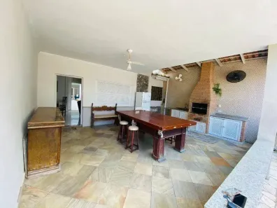 Casa com 5 Quartos à venda, 242m² no Jardim Virgínia, Guarujá