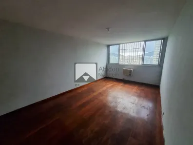 Apartamento com 3 Quartos para alugar, 110m² no Icaraí, Niterói