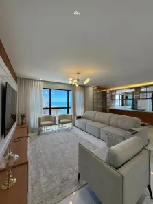 Apartamento com 4 Quartos à venda, 185m² no Meia Praia, Itapema