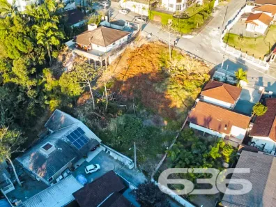 Lote/Terreno à venda, 611m² no Itaum, Joinville