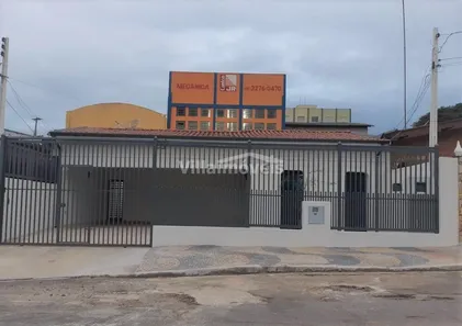 Casa com 4 Quartos à venda, 248m² no Vila Joaquim Inácio, Campinas