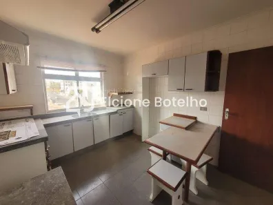 Apartamento com 3 Quartos para alugar, 185m² no Saraiva, Uberlândia