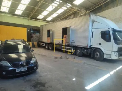 Galpão/Depósito/Armazém para venda ou aluguel, 1000m² no Jardim São Domingos, Guarulhos