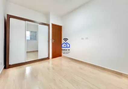 Sobrado com 2 Quartos à venda, 62m² no Rio do Ouro, Caraguatatuba