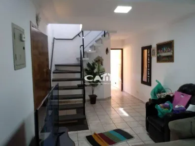 Sobrado com 4 Quartos à venda, 234m² no Cidade Líder, São Paulo