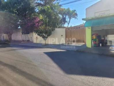 Casa com 2 Quartos à venda, 157m² no Jardim Bandeirantes, São Carlos