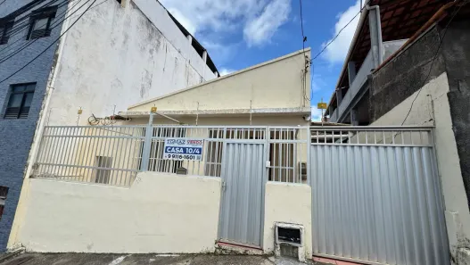 Sobrado com 10 Quartos à venda, 250m² no Nordeste de Amaralina, Salvador
