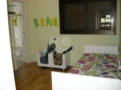 Apartamento com 3 Quartos à venda, 220m² no Vila Suzana, São Paulo