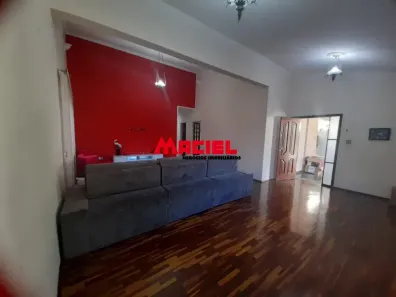 Casa com 4 Quartos à venda, 250m² no Jardim Alvorada, São José dos Campos