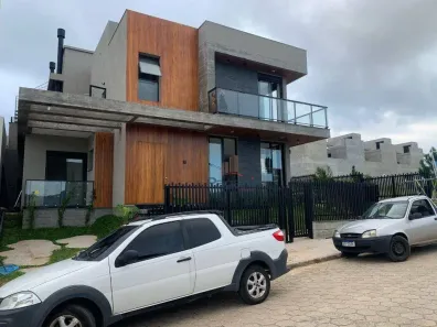 Casa com 3 Quartos à venda, 149m² no centro, Garopaba