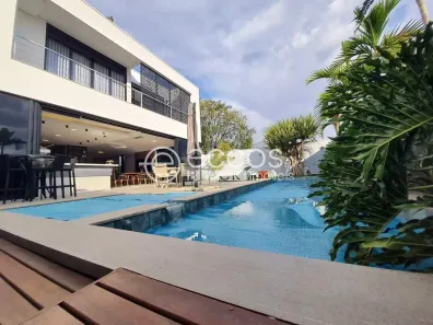 Casa de Condomínio com 3 Quartos à venda, 454m² no Jardim Sul, Uberlândia