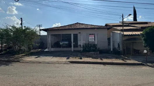 Casa com 4 Quartos à venda, 280m² no Vila Regina, Goiânia