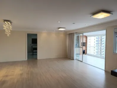 Apartamento com 3 Quartos à venda, 141m² no Vila Gumercindo, São Paulo