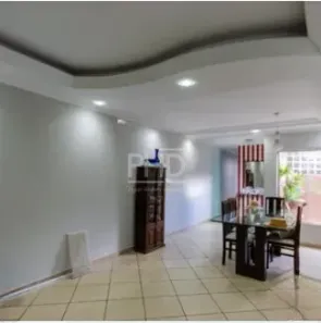 Sobrado com 3 Quartos à venda, 255m² no Vila Lucinda, Santo André