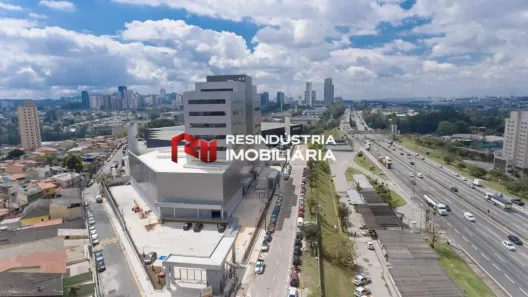 Sala Comercial para alugar, 6100m² no Jardim dos Camargos, Barueri