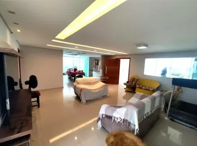 Casa com 3 Quartos à venda, 250m² no Recanto das Palmeiras, Teresina