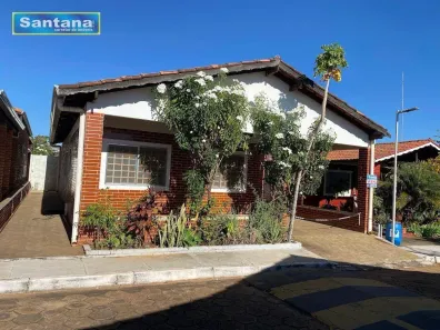 Casa de Condomínio com 3 Quartos à venda, 160m² no Mansões Águas Quentes, Caldas Novas