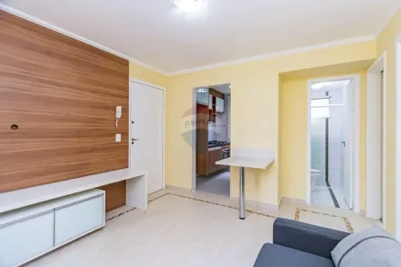 Apartamento com 2 Quartos para alugar, 40m² no Uberaba, Curitiba