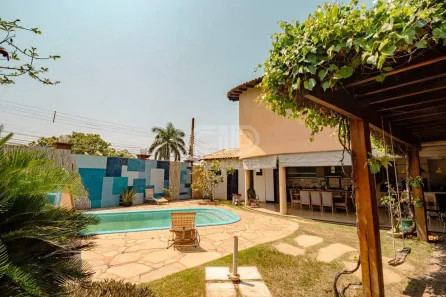 Casa de Condomínio com 5 Quartos à venda, 479m² no Jardim Itália, Cuiabá