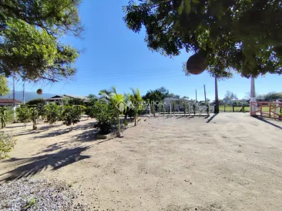 Lote/Terreno à venda, 690m² no Três Barras, Palhoça