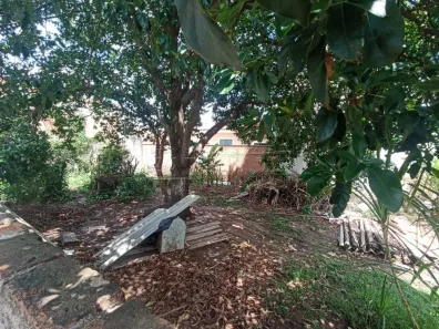 Lote/Terreno à venda, 300m² no Jardim Beatriz, São Carlos