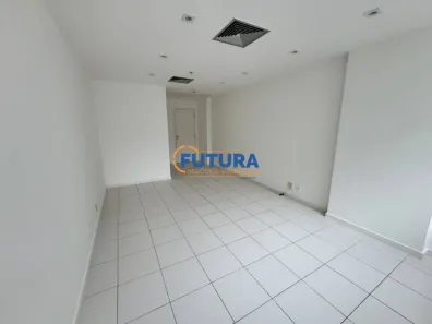 Sala Comercial para alugar, 28m² no Asa Norte, Brasília