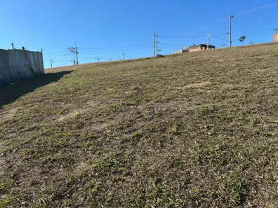 à venda, 348m² no Urbanova, São José dos Campos