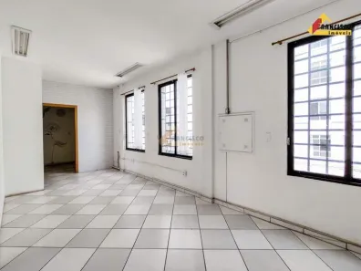 Sala Comercial para alugar, 23m² no Centro, Divinópolis