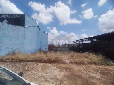 Lote/Terreno à venda, 300m² no Pompéia, Piracicaba