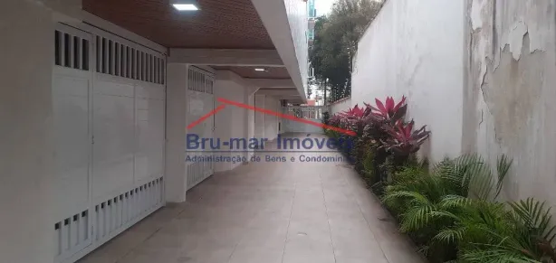 Casa com 2 Quartos à venda, 115m² no Embaré, Santos