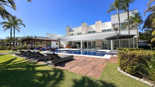 Casa com 7 Quartos à venda, 1100m² no Balneario Praia do Perequê, Guarujá