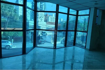 Prédio Comercial com 10 Quartos para alugar, 373m² no Água Fria, São Paulo