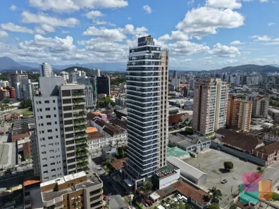 Apartamento com 3 Quartos para alugar, 161m² no Centro, Joinville