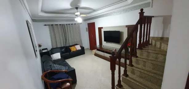 Sobrado com 4 Quartos à venda, 290m² no Jardim Zaira, Guarulhos