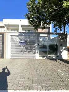 Sobrado com 3 Quartos para alugar, 195m² no Jardim Canadá 2ª Parte, Maringá