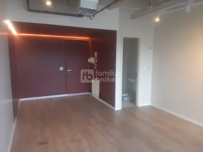 Sala Comercial com 1 Quarto para alugar, 26m² no Barra Olímpica, Rio de Janeiro