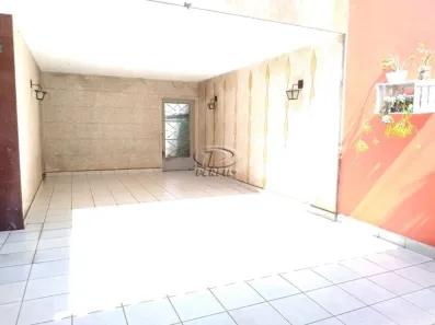 Casa com 3 Quartos à venda, 225m² no Jardim Avelino, São Paulo