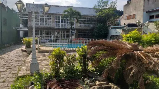 Imóvel Comercial à venda, 500m² no Tanque, Rio de Janeiro