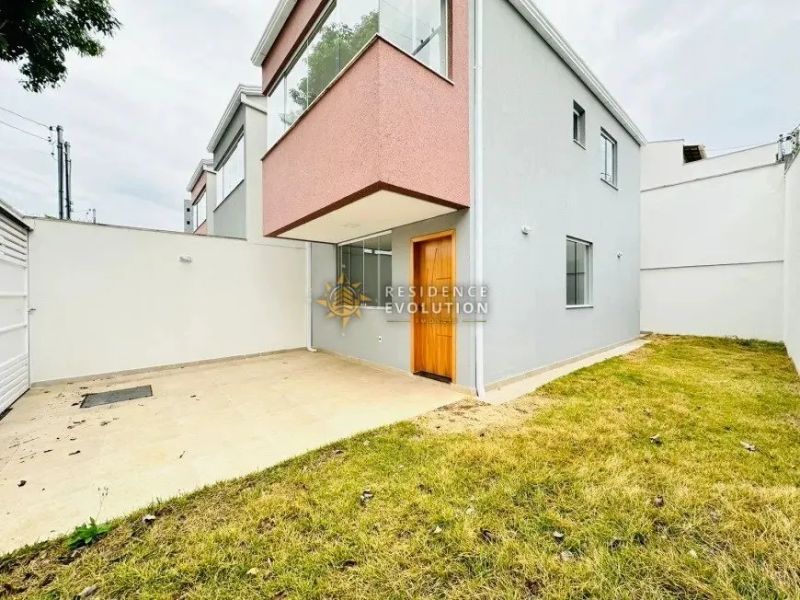 Casa com 3 quartos — Itapoã, Belo Horizonte