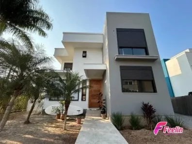 Casa com 4 Quartos à venda, 288m² no Cachoeira do Bom Jesus, Florianópolis