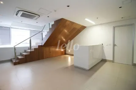 Sala Comercial para alugar, 383m² no Itaim Bibi, São Paulo