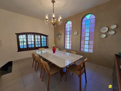 Casa com 3 Quartos à venda, 320m² no Barreiro, Belo Horizonte