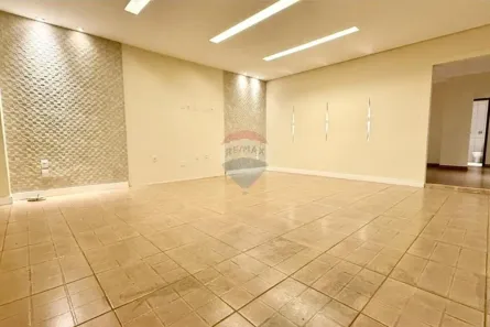 Casa com 3 Quartos à venda, 300m² no Setor Habitacional Arniqueira, Brasília